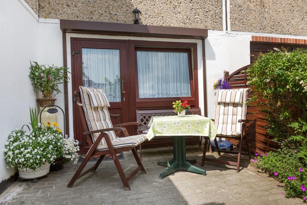 Ruegenurlaub 1 Apartamento Bergen Auf Rugen Quarto foto