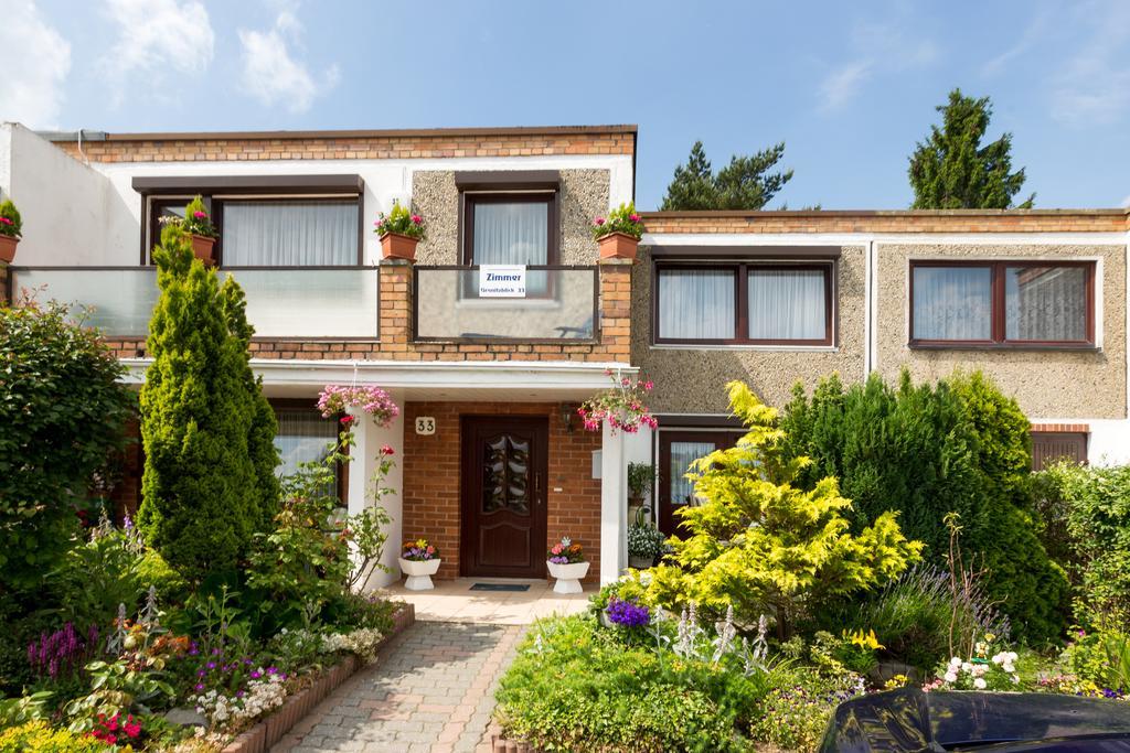 Ruegenurlaub 1 Apartamento Bergen Auf Rugen Quarto foto